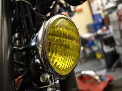 4.75" Chopper Headlight "Bates Style" Chrome & Yellow -Motoronderdelen Winkel 475 chopper headlight bates style chrome yellow 6