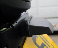 Black Universal Bolt On LED License Plate Light - Emarked -Motoronderdelen Winkel black universal bolt on led license plate light em 5