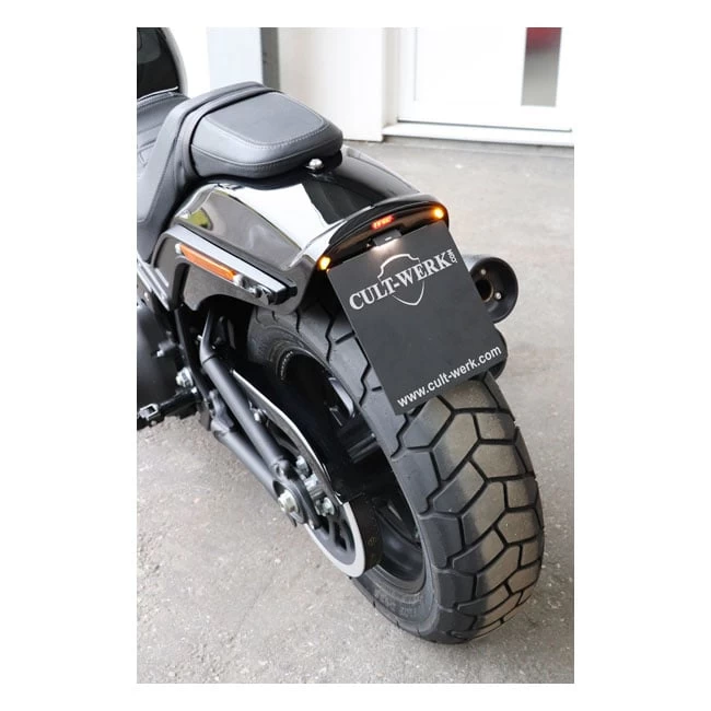 Cult-Werk License Plate Bracket 2-1 Taillight / Brake Light 18-20 Softail 4 Cult-Werk License Plate Bracket 2-1 Taillight / Brake Light 18-20 Softail - Afbeelding 2