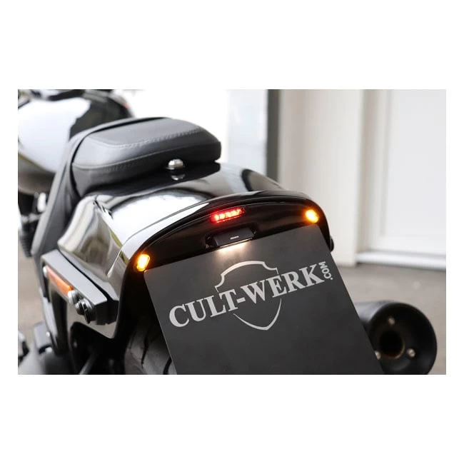 Cult-Werk License Plate Bracket 2-1 Taillight / Brake Light 18-20 Softail 5 Cult-Werk License Plate Bracket 2-1 Taillight / Brake Light 18-20 Softail - Afbeelding 3