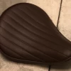 Fitzz Custom Small Solo Seat Brown Tuck And Roll -Motoronderdelen Winkel fitzz custom small solo seat brown tuck and roll