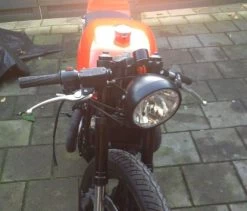 Highsider 7" Clear Black Gloss Headlight RENO 1 -Motoronderdelen Winkel highsider 7 clear black gloss headlight reno 1 9