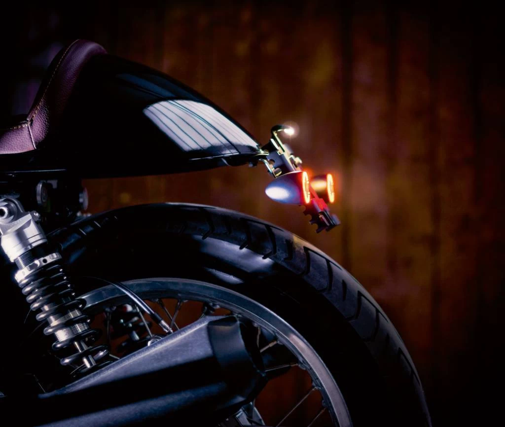 Kellermann 1000DF Bullet Taillight & Turn Signal Light Chrome 11 Kellermann 1000DF Bullet Taillight & Turn Signal Light Chrome - Afbeelding 9