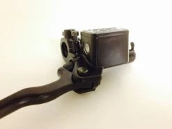 Master Cylinder Universal Black -Motoronderdelen Winkel master cylinder universal black 3