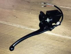 Master Cylinder Universal Black Type -Motoronderdelen Winkel master cylinder universal black type 2