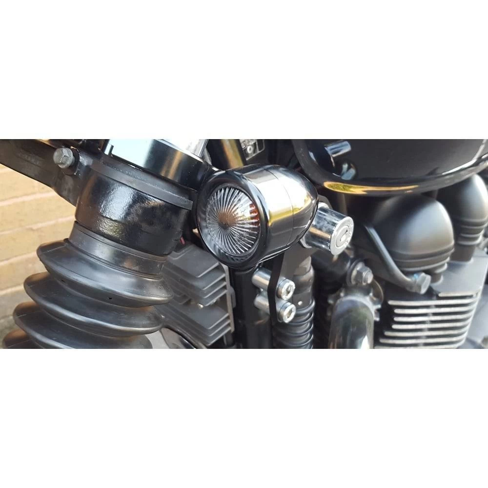 Motone Wrap-Around Fork Indicator Turn Signal Bracket Clamps - Pair - 41mm - Black 5 Motone Wrap-Around Fork Indicator Turn Signal Bracket Clamps - Pair - 41mm - Black - Afbeelding 3